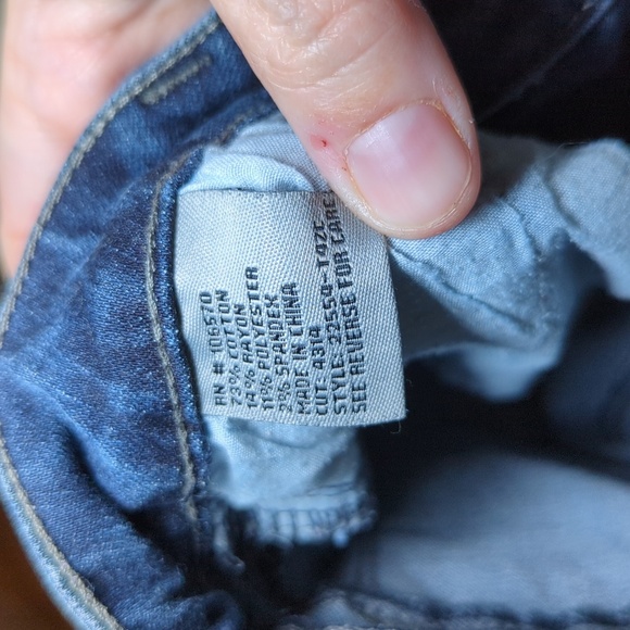 Tractr Cuffed Denim Shorts Dark Wash Girls Size 10 - Picture 4 of 5